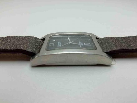 Кварцевий наручний годинник, чоловічі, аналогові, корпус з сталі, браслет: шкіра. . фото 8