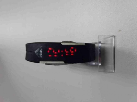 Приголомшливі чудові світлодіодні LED годинник Адідас! Одна з кращих моделей год. . фото 3