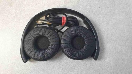 Навушники накладні Sony із закритим типом акустичного оформлення, що говорить пр. . фото 3