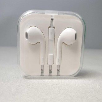 Навушники Apple EarPods (копія)
- Тип навушників: Вкладки;
- Тип підключення: Др. . фото 2