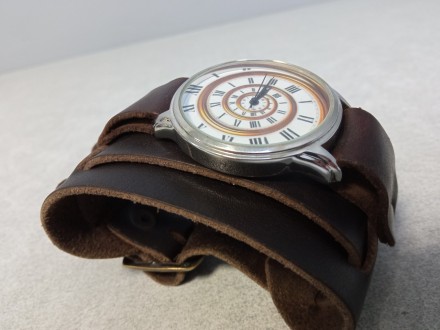 Авторський годинник Спіраль на коричневому шкіряному ремінці, діаметр циферблата. . фото 5