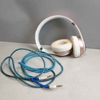 Bluetooth-навушники з мікрофоном, накладні, час роботи 40 год, роз'єм mini jack . . фото 2