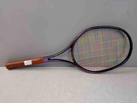 Теннисная ракетка с алюминиевой рамой с разъемным валом
Длина: 69 см.
Ширина : 2. . фото 9