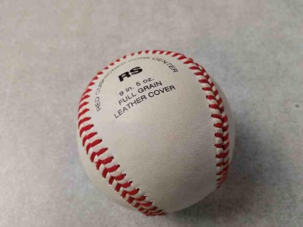 Бейсбольный мяч Wilson A1030
Выполнен из натуральной кожи с крупным зерном. Круп. . фото 3