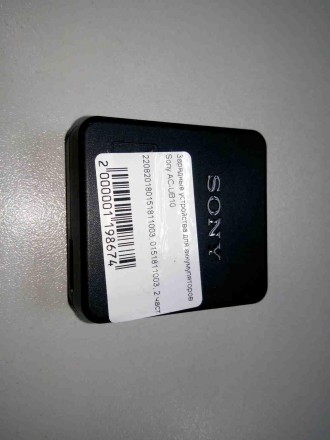 Зарядное устройство Sony AC-UB10
Внимание! Комиссионный товар. Уточняйте наличие. . фото 6