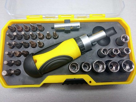 Викрутка Top Tools HD0352
Зроблена з хромо-ванадієвої сталі методом кування та м. . фото 3