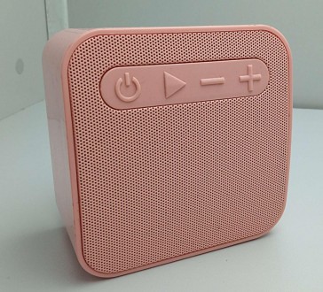 Портативна бездротова bluetooth колонка Candy Bag HDY-G16
Робоча дистанція — 10 . . фото 2