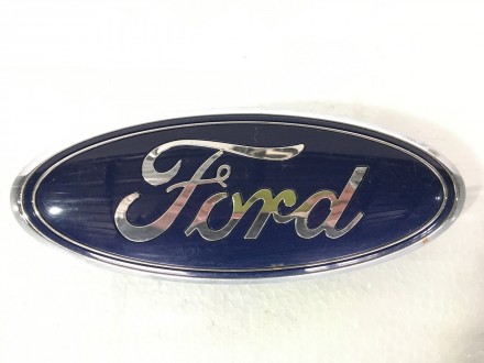 Значок Ford ДЕФЕКТ Ford Explorer оригинал б/у 
Код запчасти: FB538B262AA, FB5Z 8. . фото 2