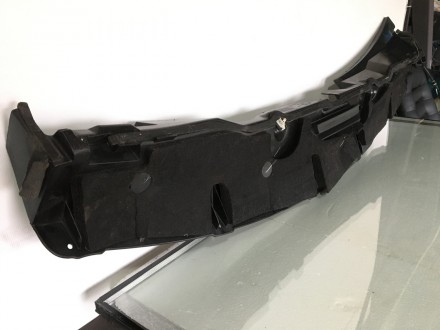 Жабо пластик нижняя часть дефект Ford Explorer (Форд Эксплорер) 2011-2019
 Код з. . фото 6