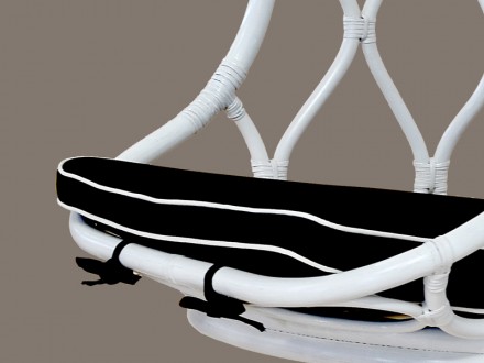 Підвісне крісло-гойдалка Лілія-2 виконане з натурального ротанга в білому кольор. . фото 4