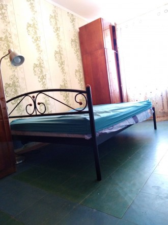 Квартира находится на ул Мандрыковская , с косметическим ремонтом, раздельными к. Победа-3. фото 4