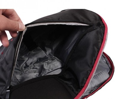  Внешний вид: Данный рюкзак получил ультра-современный дизайн в сочетании с прав. . фото 5