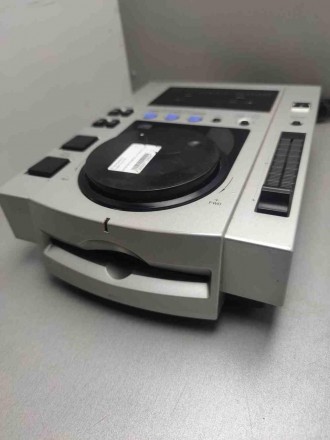 DJ CD-програвач, щілинне завантаження диска, вага 2.2 кг, співвідношення сигнал/. . фото 3