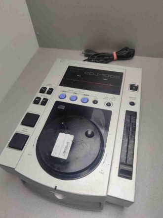 DJ CD-програвач, щілинне завантаження диска, вага 2.2 кг, співвідношення сигнал/. . фото 2