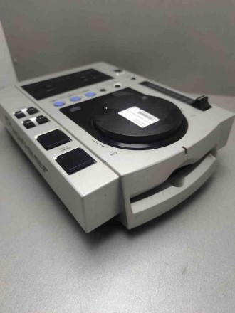 DJ CD-програвач, щілинне завантаження диска, вага 2.2 кг, співвідношення сигнал/. . фото 4