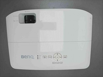 Проектор BenQ MH534. Мультимедийный проектор; 16:9; DLP; 1920x1080; лампа накали. . фото 4