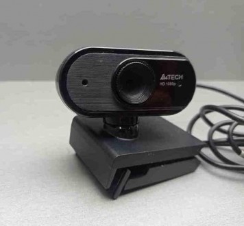 Стильная и компактная WEB-камера позволяет получить реалистичные снимки и видео . . фото 3