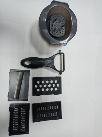 Тертка багатофункціональна Basket vegetable cutter зі змінними лезами
Має зручну. . фото 3