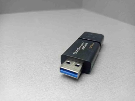 USB-накопитель DataTraveler 100 G3 от компании Kingston обеспечивает недорогое н. . фото 5