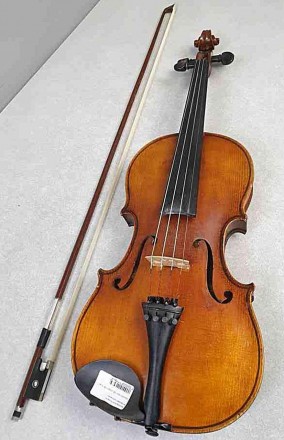 Скрипка выполненная в традиции европейской школы скрипичных мастеров. Модель Стр. . фото 2