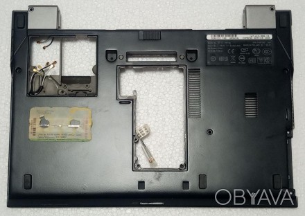 Нижня частина корпуса (поддон) з ноутбука DELL Latitude E4300 CN-0R619D AM03S000. . фото 1