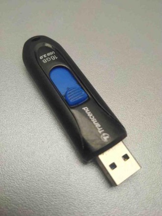 Флешка USB 16Gb — запоминающее устройство, использующее в качестве носителя флеш. . фото 4