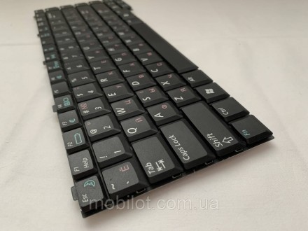 Клавиатура к ноутбуку Samsung М40 оригинальная. В хорошем состоянии, есть следы . . фото 5