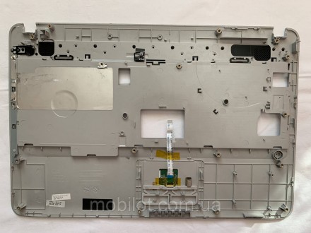 Часть корпуса стол и поддон к ноутбуку Samsung RV 508. Есть следы от эксплуатаци. . фото 9