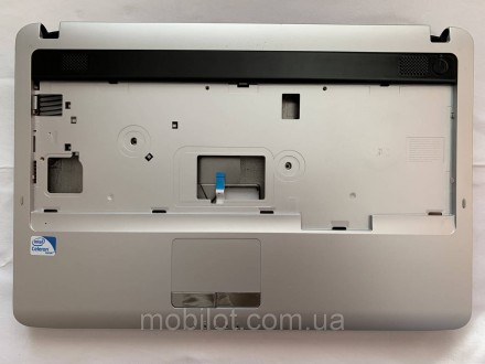 Часть корпуса стол и поддон к ноутбуку Samsung RV 508. Есть следы от эксплуатаци. . фото 2