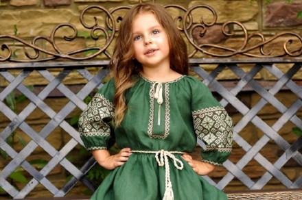 розміри:104,110,116,122,128,134,140(146,152+10%)(158+20%)
Дитяча сукня з натура. . фото 5