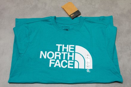 Нова Футболка The North Face Half Dome Short Sleeve — це класична футболка. . фото 4