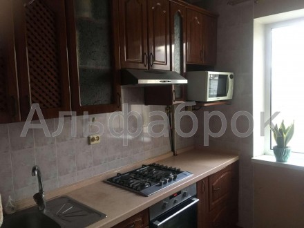 4-комнатная квартира, 82 м.кв.. Киев. фото 1 4-комнатная квартира, 82 м.кв.. Киев. фото 1