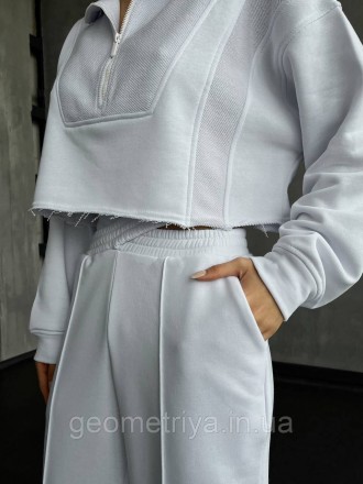 
Трикотажный костюм оверсайз белого цвета 
Параметры:
XS/S : ОГ 82-90, талия 62-. . фото 4