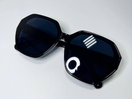 Солнцезащитные женские квадратные очки облегченные
защита от ультрафиолета uv400. . фото 5
