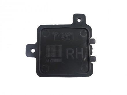 Кришка повітроводу права сторона на BMW X5 E70 2007-2013 року. Чернівці. фото 1 Кришка повітроводу права сторона на BMW X5 E70 2007-2013 року. Чернівці. фото 1