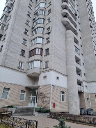 Продам нежилой фонд 77 кв.м. на Соломенке,ул.Металлистов 11 а. Киев. фото 1 Продам нежилой фонд 77 кв.м. на Соломенке,ул.Металлистов 11 а. Киев. фото 1