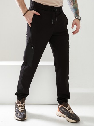 Мужские спортивные брюки, низ брюк на резинке, выполнены из трикотажа двунить пе. . фото 2