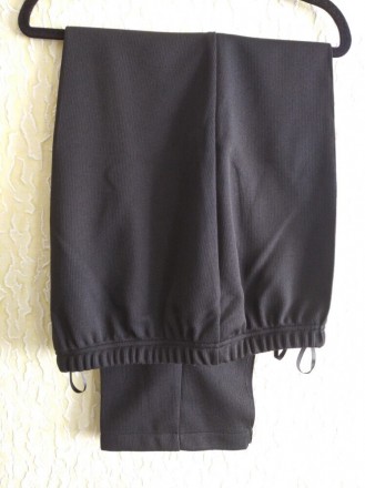 Новые черные штаны зауженные к низу, ткань в рубчик, наш р.54-154 и р.54-160, Вь. . фото 6