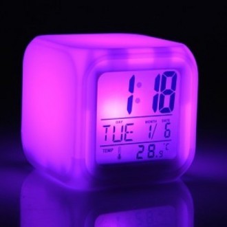  Часы хамелеон с термометром будильник ночник Всем давно известен популярный буд. . фото 2