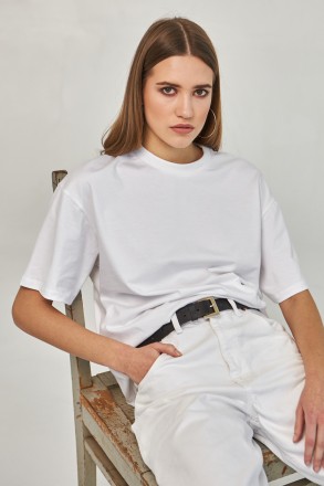 Жіноча футболка Stimma Літем. Ця базова модель стане чудовою основою для модного. . фото 2