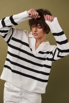 Жіночий светр поло Stimma Полонія. Це стильний светр із V-подІбною горловиною та. . фото 5