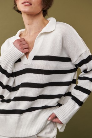 Жіночий светр поло Stimma Полонія. Це стильний светр із V-подІбною горловиною та. . фото 4
