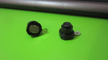  Кнопка с фиксацией для фонарика KAN10A черная. Размеры кнопки указаны на рисунк. . фото 3
