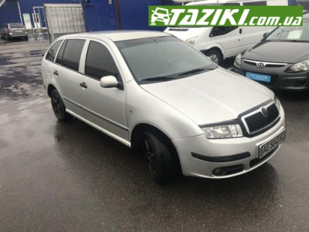 Skoda Fabia 2006г. 1.4 бензин, Ровно в рассрочку. Авто в кредит.. Киев. фото 1 Skoda Fabia 2006г. 1.4 бензин, Ровно в рассрочку. Авто в кредит.. Киев. фото 1