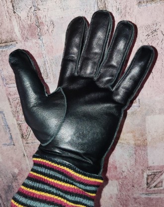 Клжаные перчатки от известного дизайнера Paul Costelloe, размер M/L, ширина-11.5. . фото 3