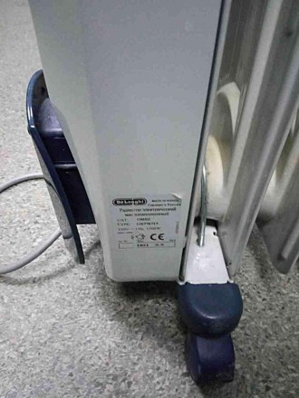 Чудовий сучасний оливний радіатор Delonghi GS 770715 добре справляється із завда. . фото 3