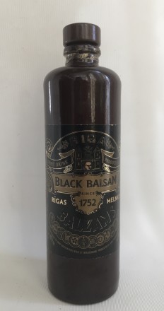 Пляшка колекційна Ризький чорний бальзам.
Кераміка.
Висота 23.5 см. Об'єм. . фото 2