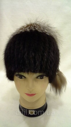 Зимняя стильная женская шапка вязка 
с натурального меха ( ондатра , песец, черн. . фото 2