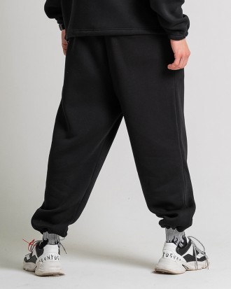 
Теплі спортивні штани оверсайз OGONPUSHKA Scale 2.0 чорні
 
Кращий оверсайз, як. . фото 7