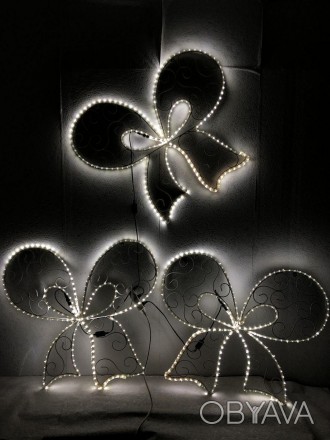 Очень модное новогоднее украшение – LED гирлянда в виде бантика. Это тренд новог. . фото 1